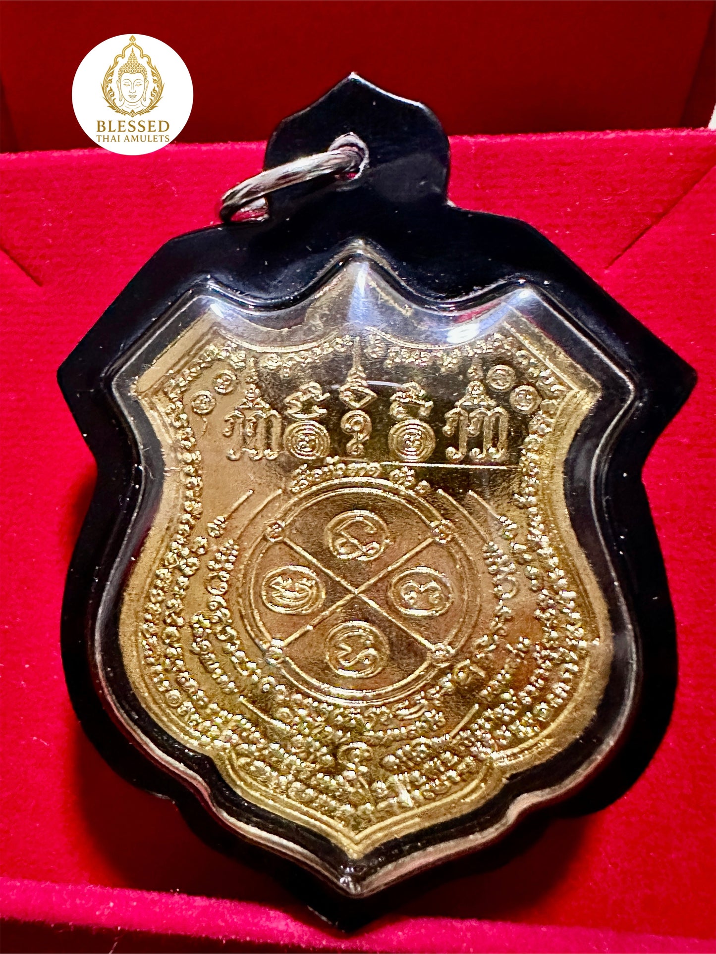 Suea Hua Khad (White/Gold)