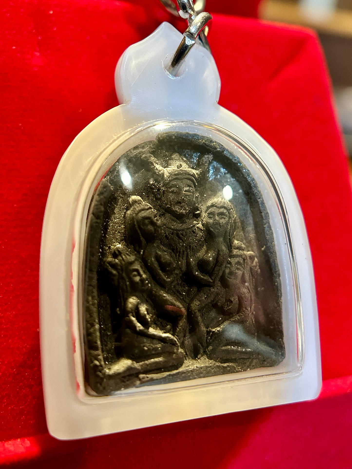 Phaya Khao Kham Aura of Charm Amulet