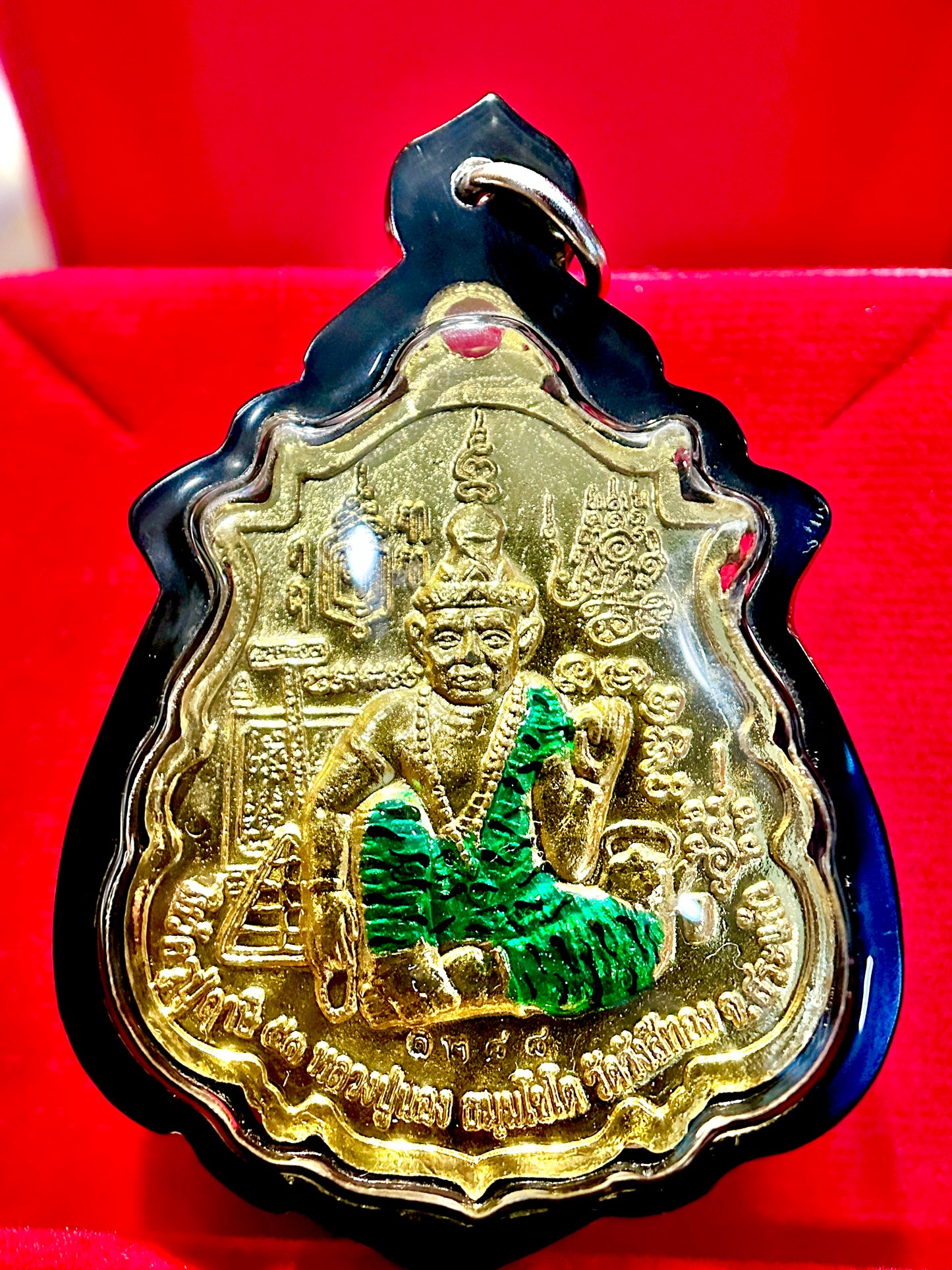 Vishnu & Garuda with Nagas (Green)