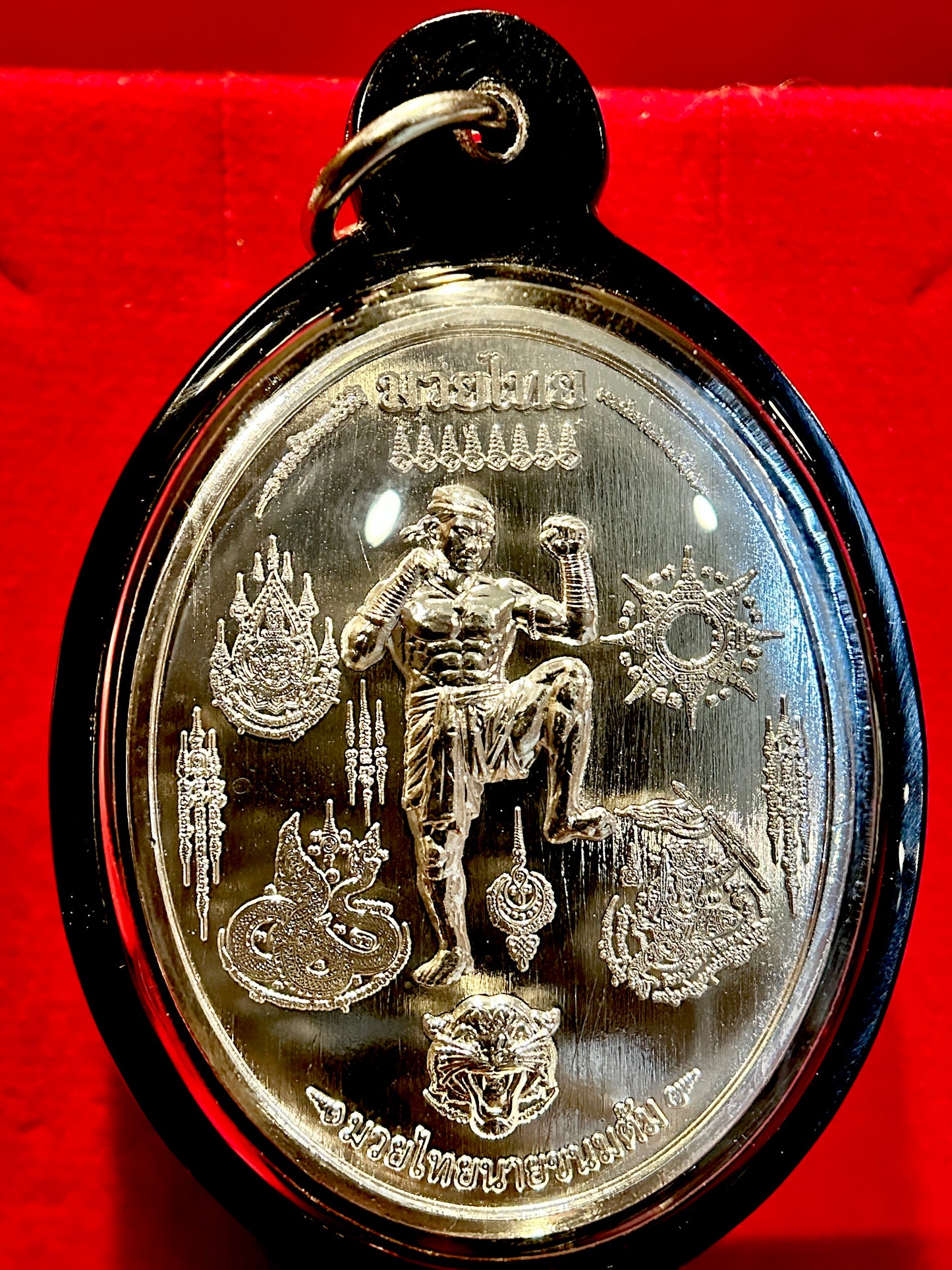 Nai Khanom Tom Signature Amulet (Silver Edition – Black Case)