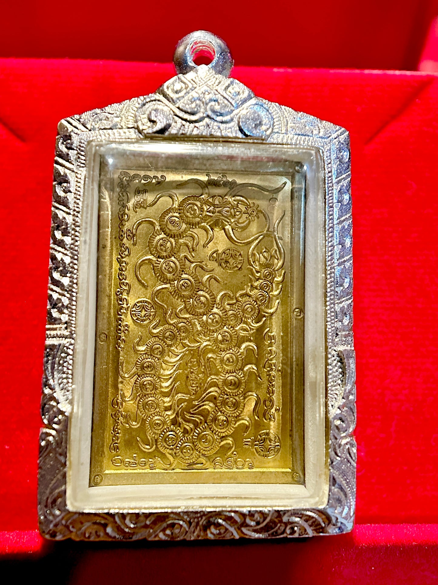 Gold Sacred Centipede