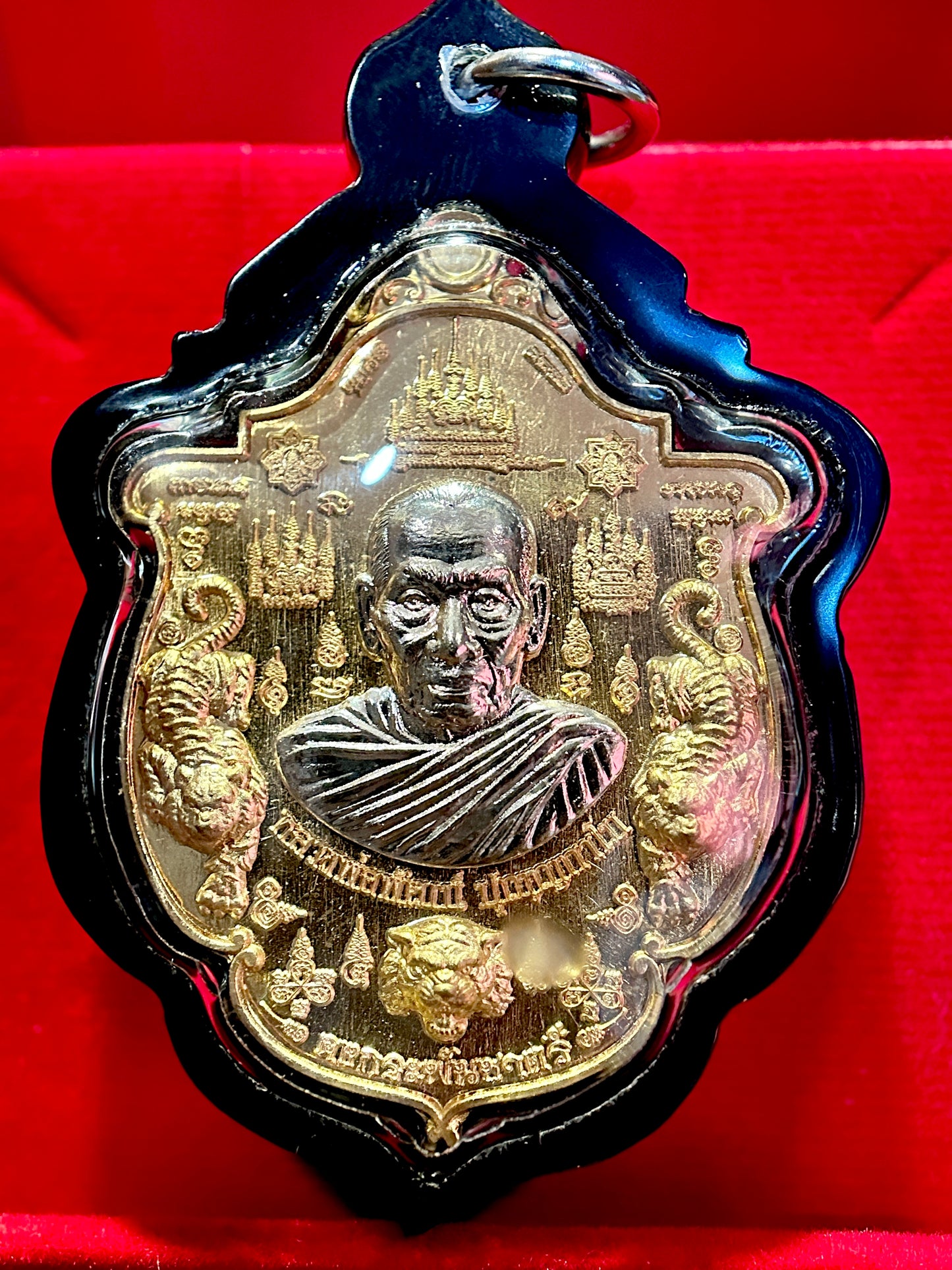 Luang Phor Phat Tiger Power (Gold/Silver)