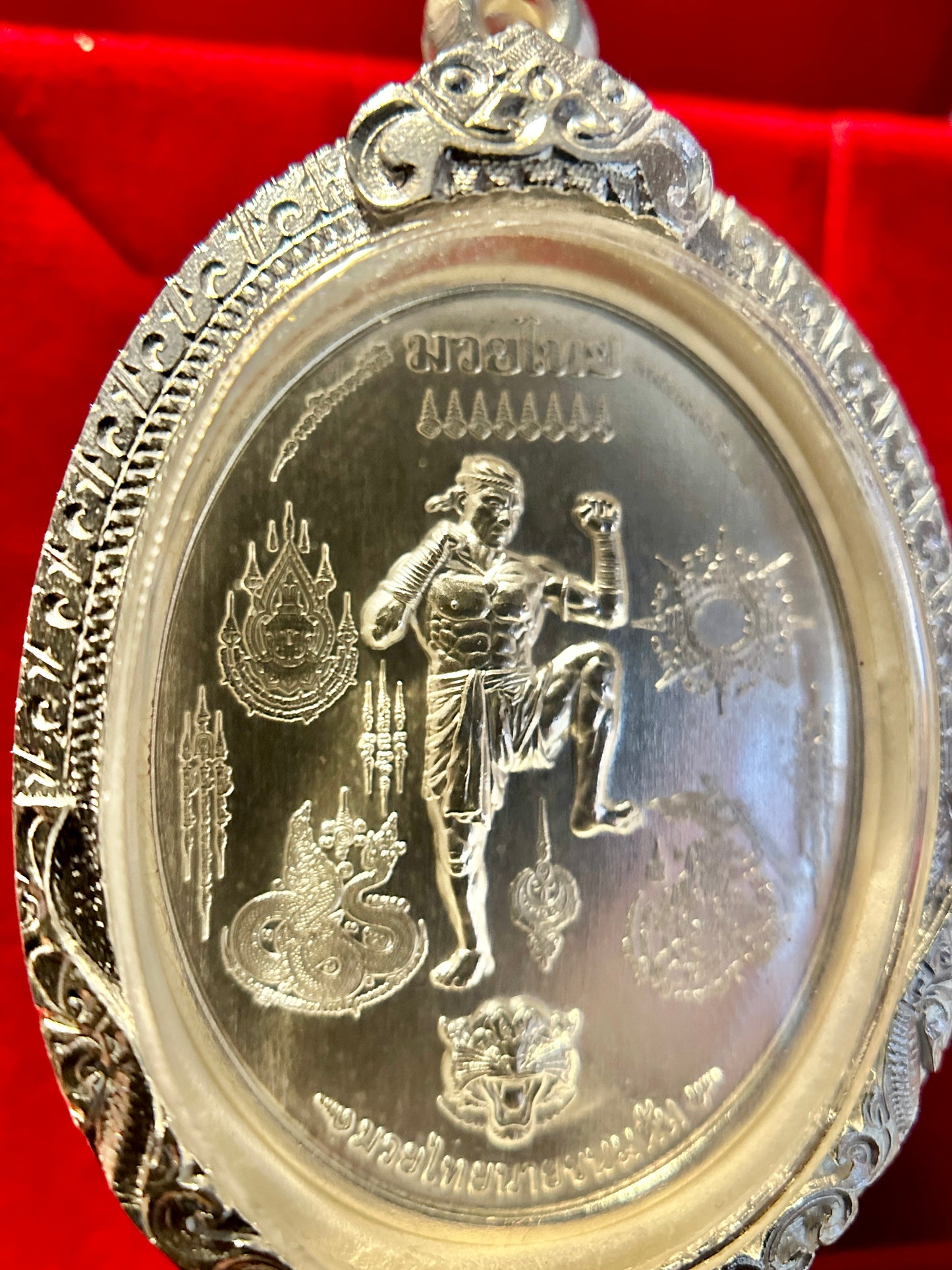 Nai Khanom Tom Signature Amulet (SILVER) – Silver Case