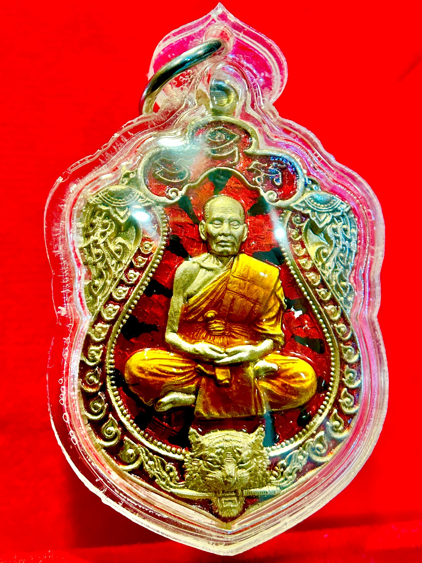 Luang Phor Phat Twin Tigers (Red/Silver)