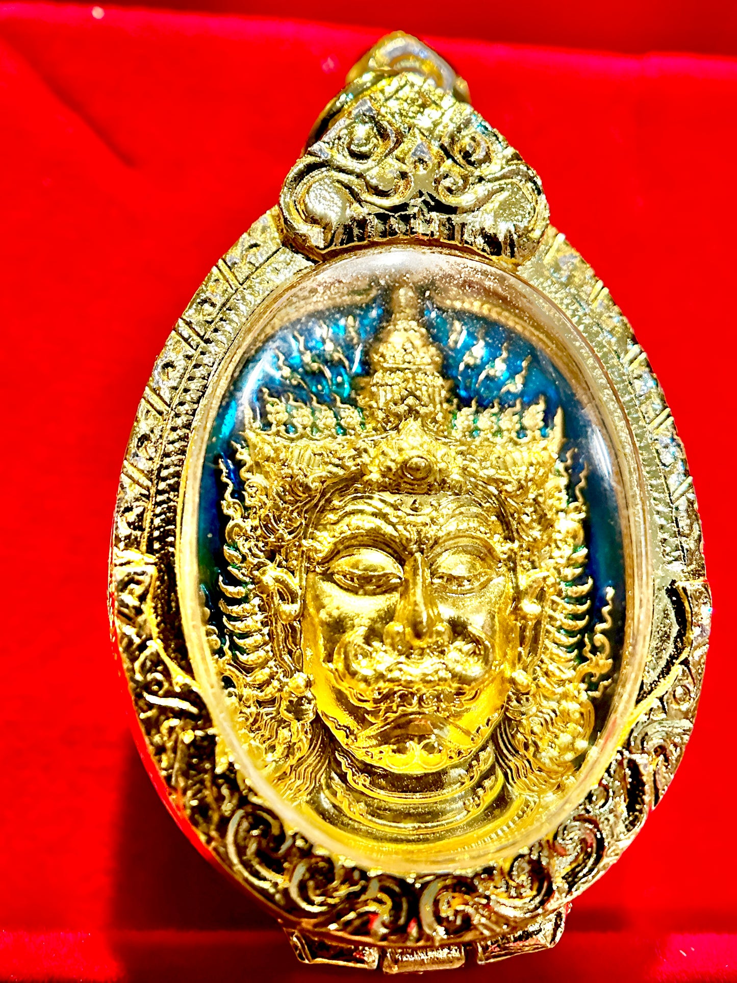 Aqua Aura Tao Wessuwan & Rahu