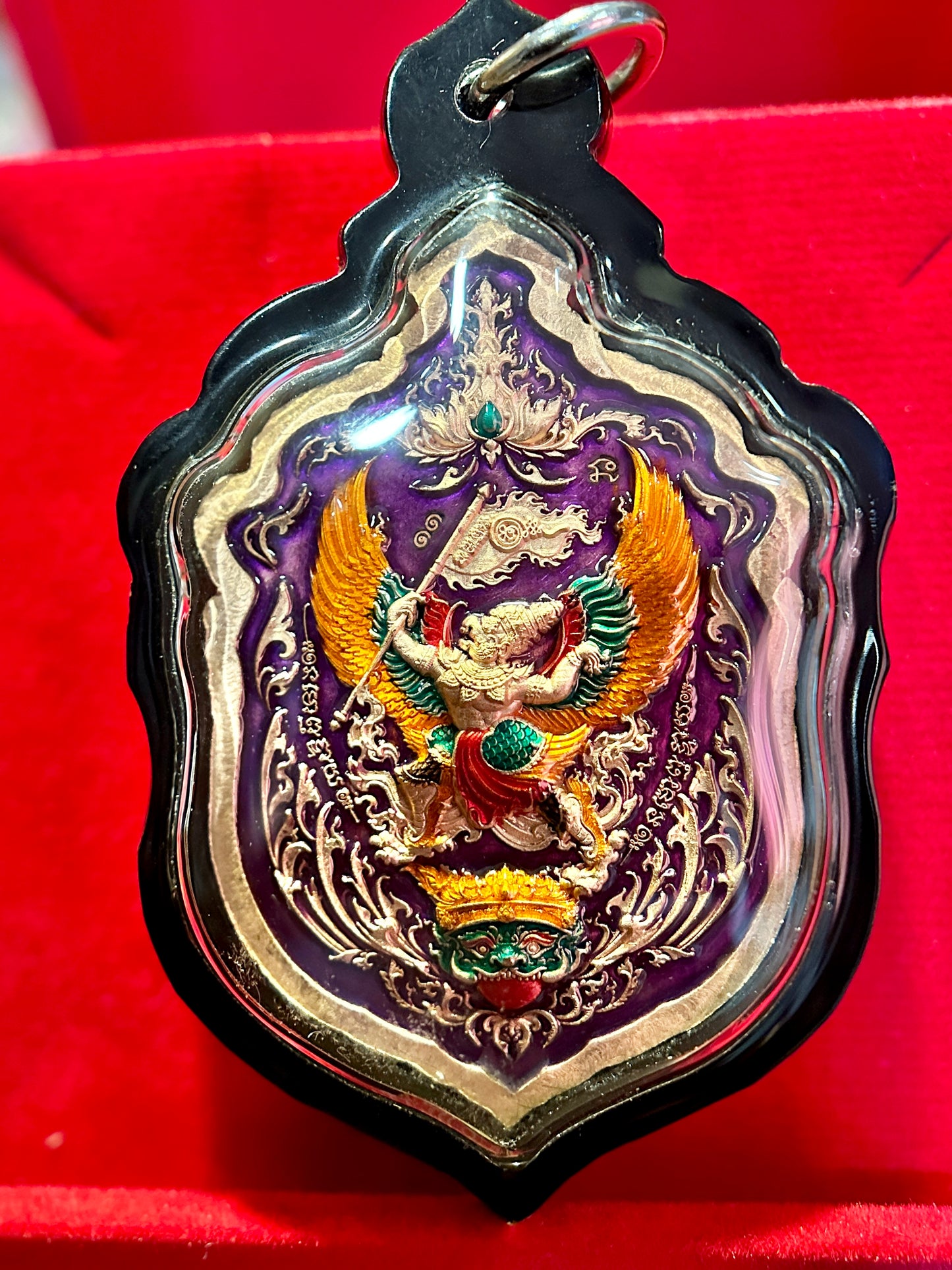 Tao Wessuwan & Garuda ( Purple Celestial Edition)