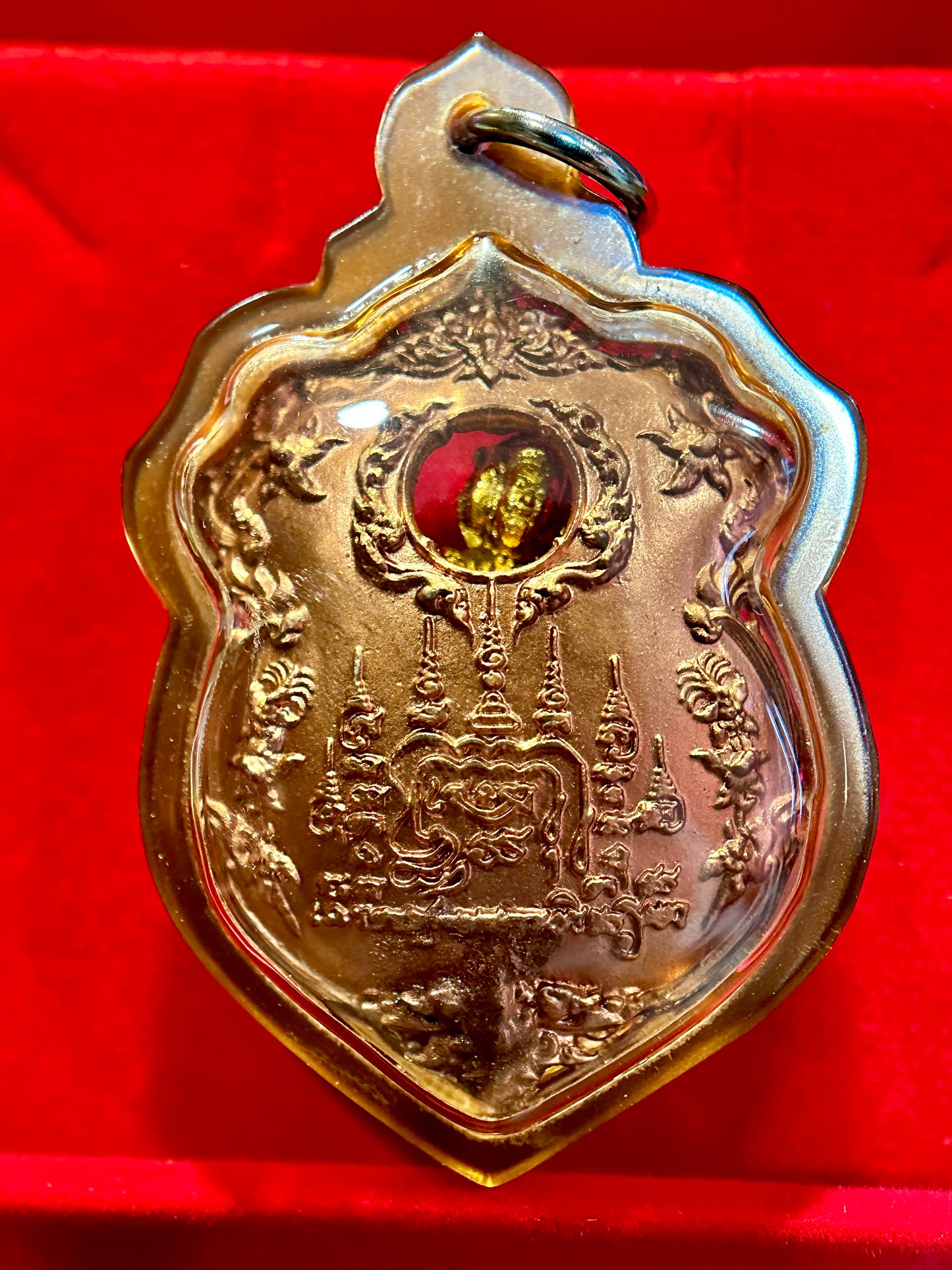 Golden Phra Phrom Divine Blessing
