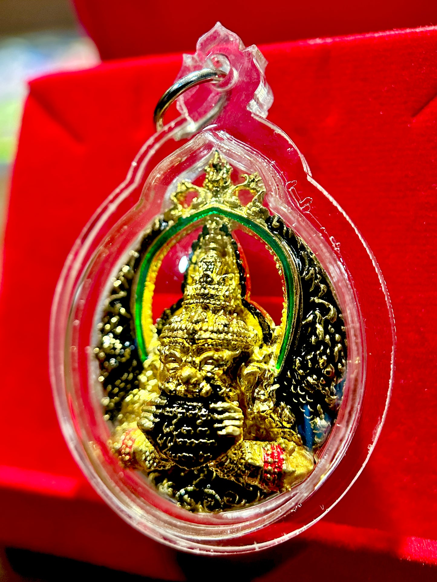 Rahu Devourer (Gold & Black)