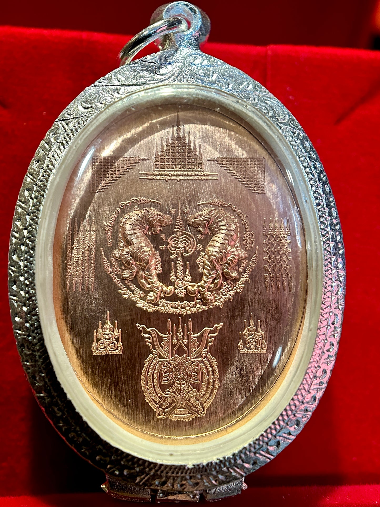 Nai Khanom Tom Signature Amulet (BRONZE) – Silver Case
