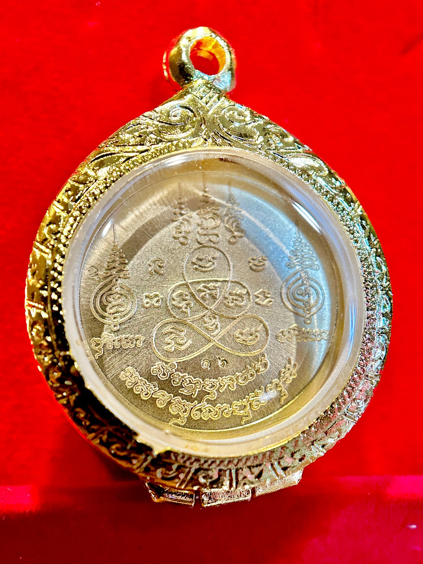Golden Skull of Impermanence