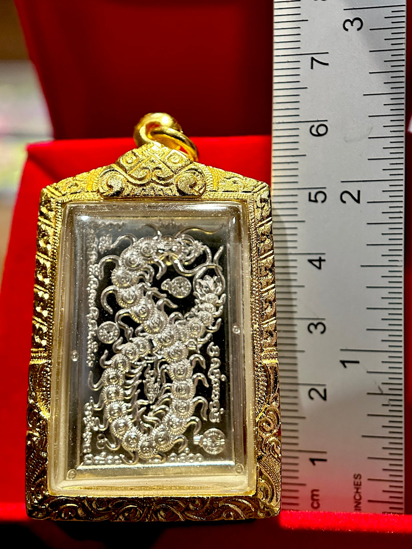Silver Sacred Centipede