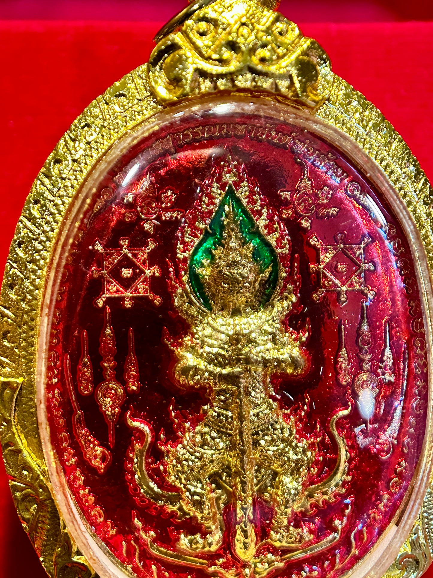 Tao Wessuwan (Crimson Flame)