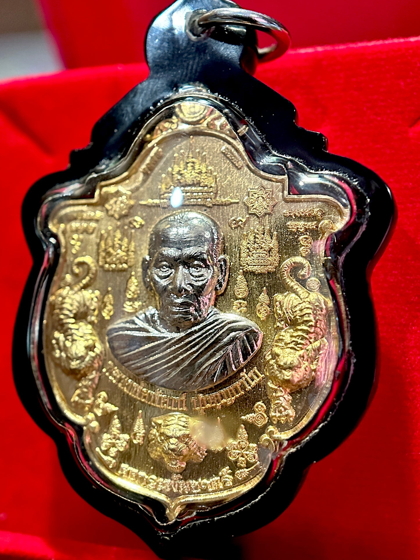 Luang Phor Phat Tiger Power (Gold/Silver)