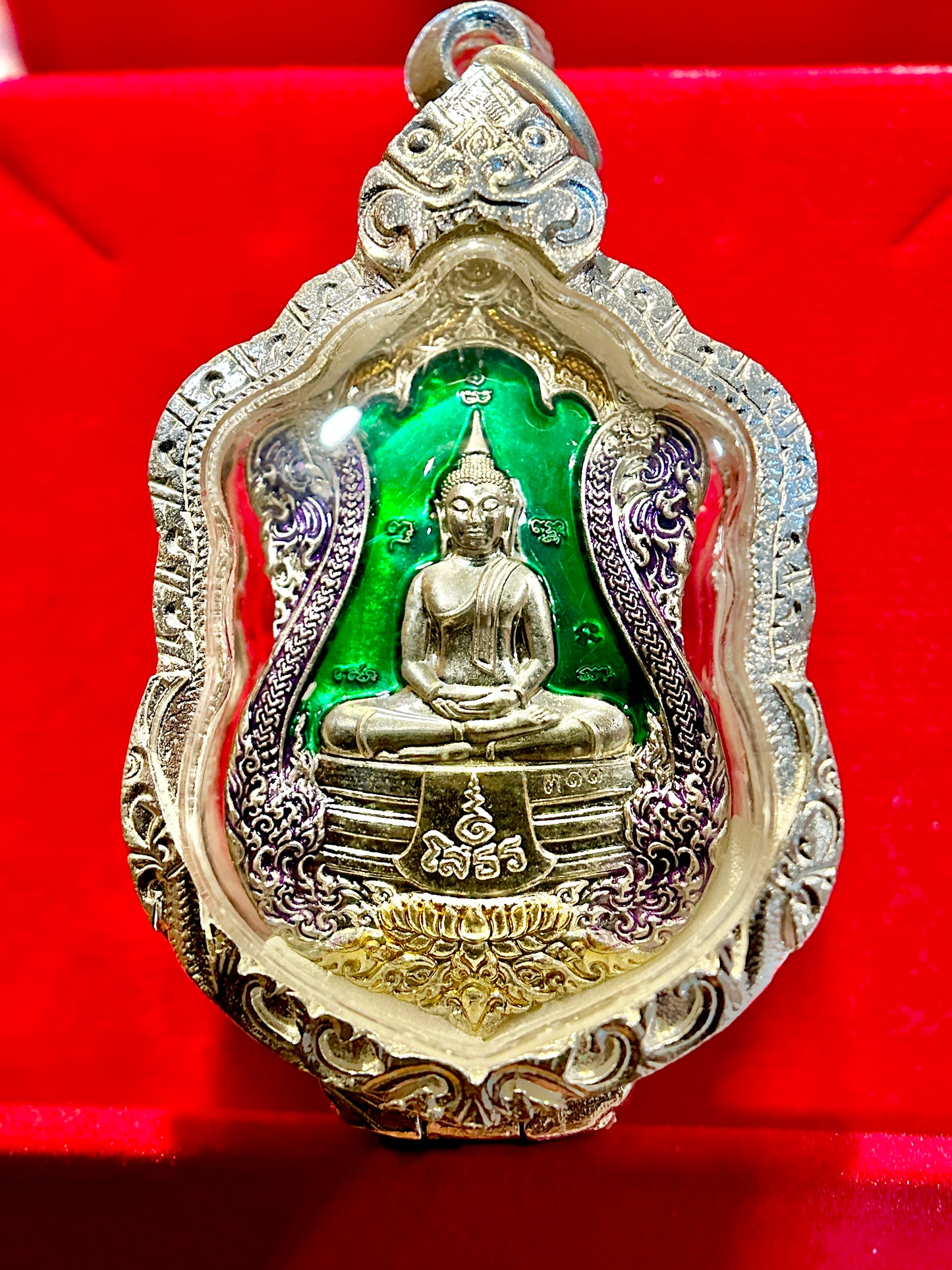 Buddha & Tao Wessuwan (Green Enamel)