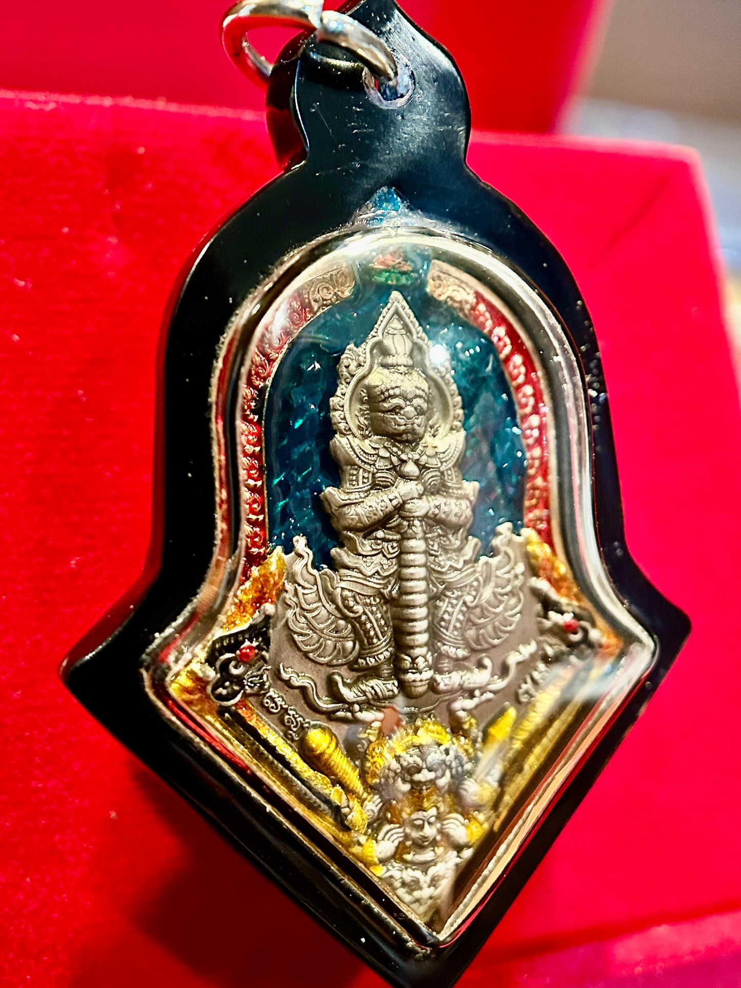 Tao Wessuwan & Twin Naga Wealth Guardian