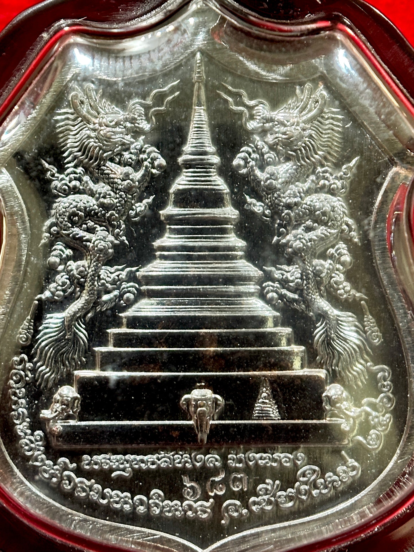 Wat Phra Singh Buddha & Twin Dragon