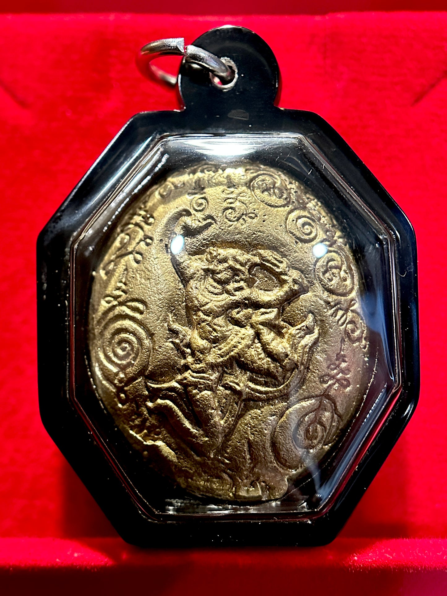 Phra Pidta Naga & Hanuman Amulet (Bronze Finish / Black Case)