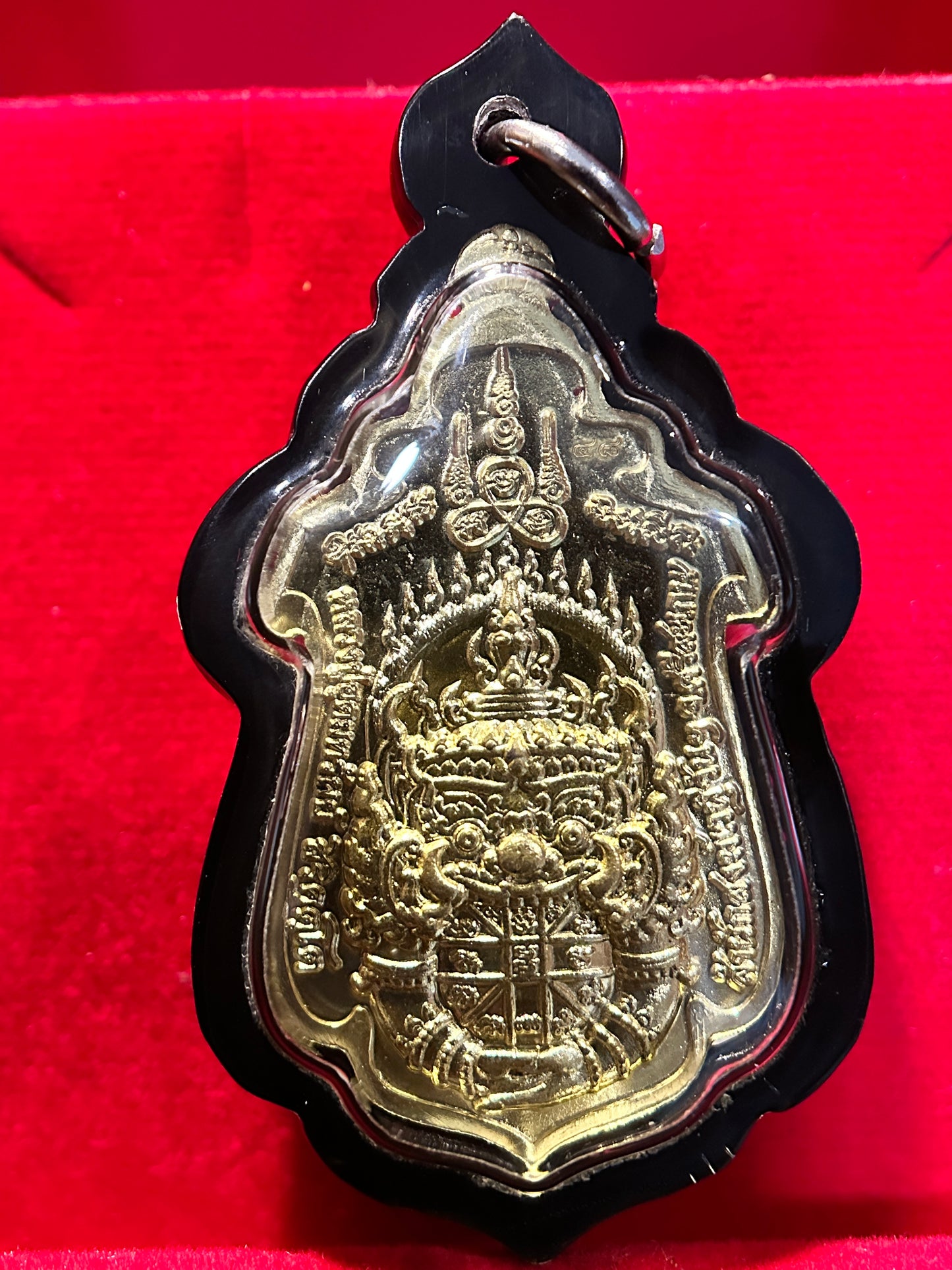 Tao Wessuwan Black Night Protector