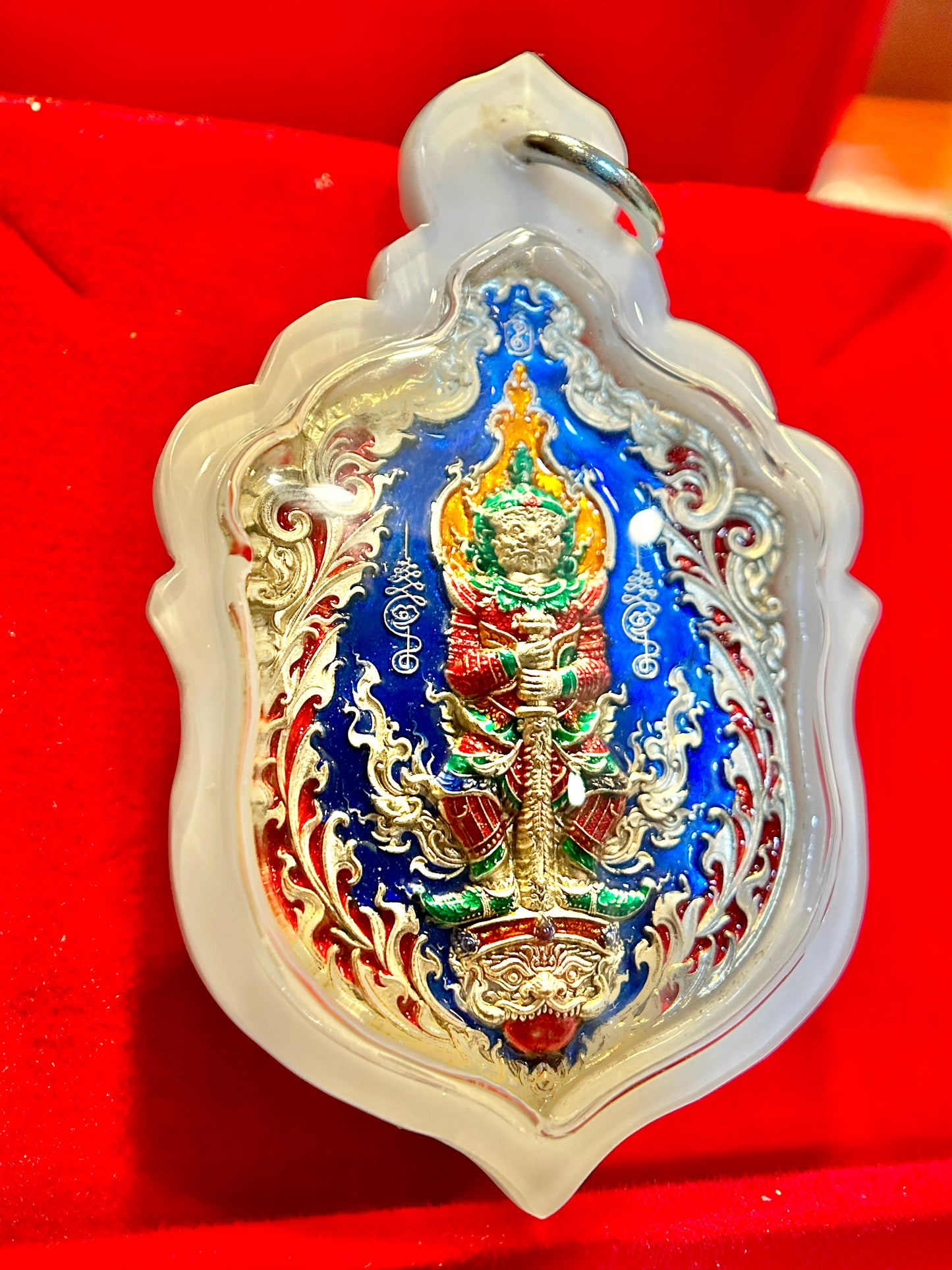 Tao Wessuwan & Garuda (Sapphire Blue Guardian)