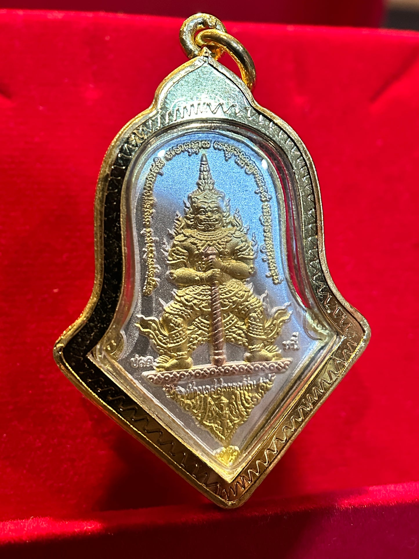 Phra Chinnaraj & Tao Wessuwan