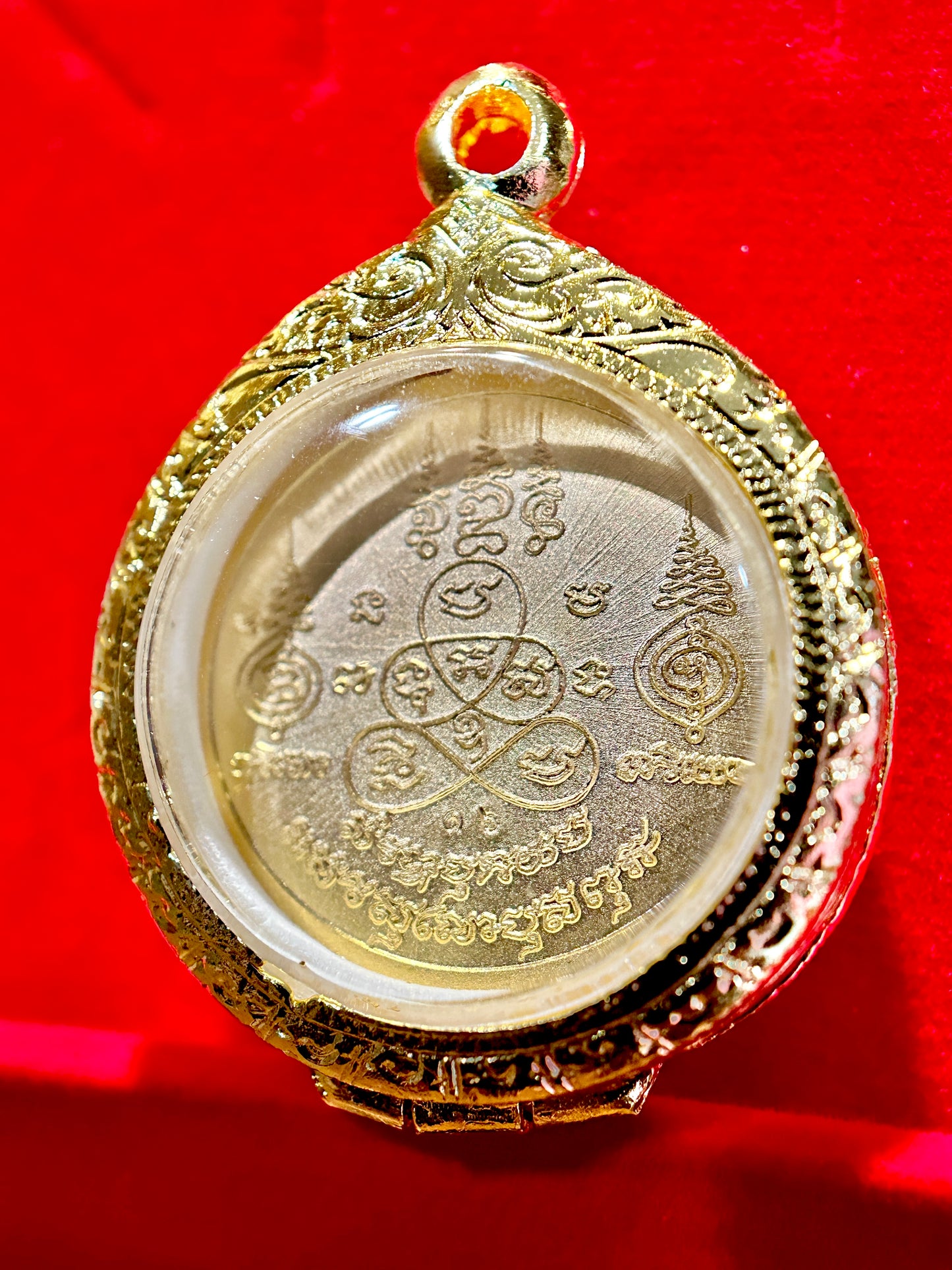 Golden Skull of Impermanence