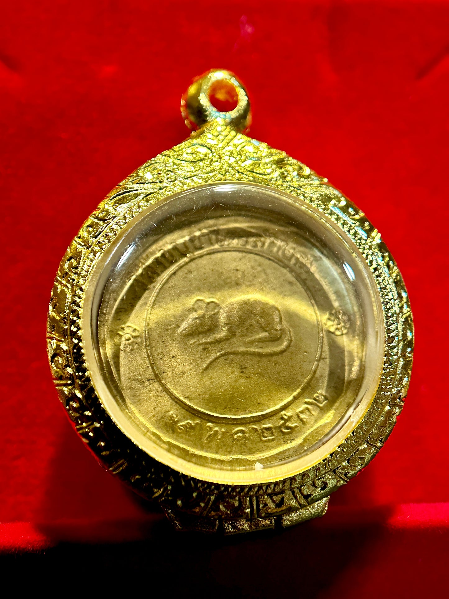 Lucky Fortune Chok Dee (White & Gold)