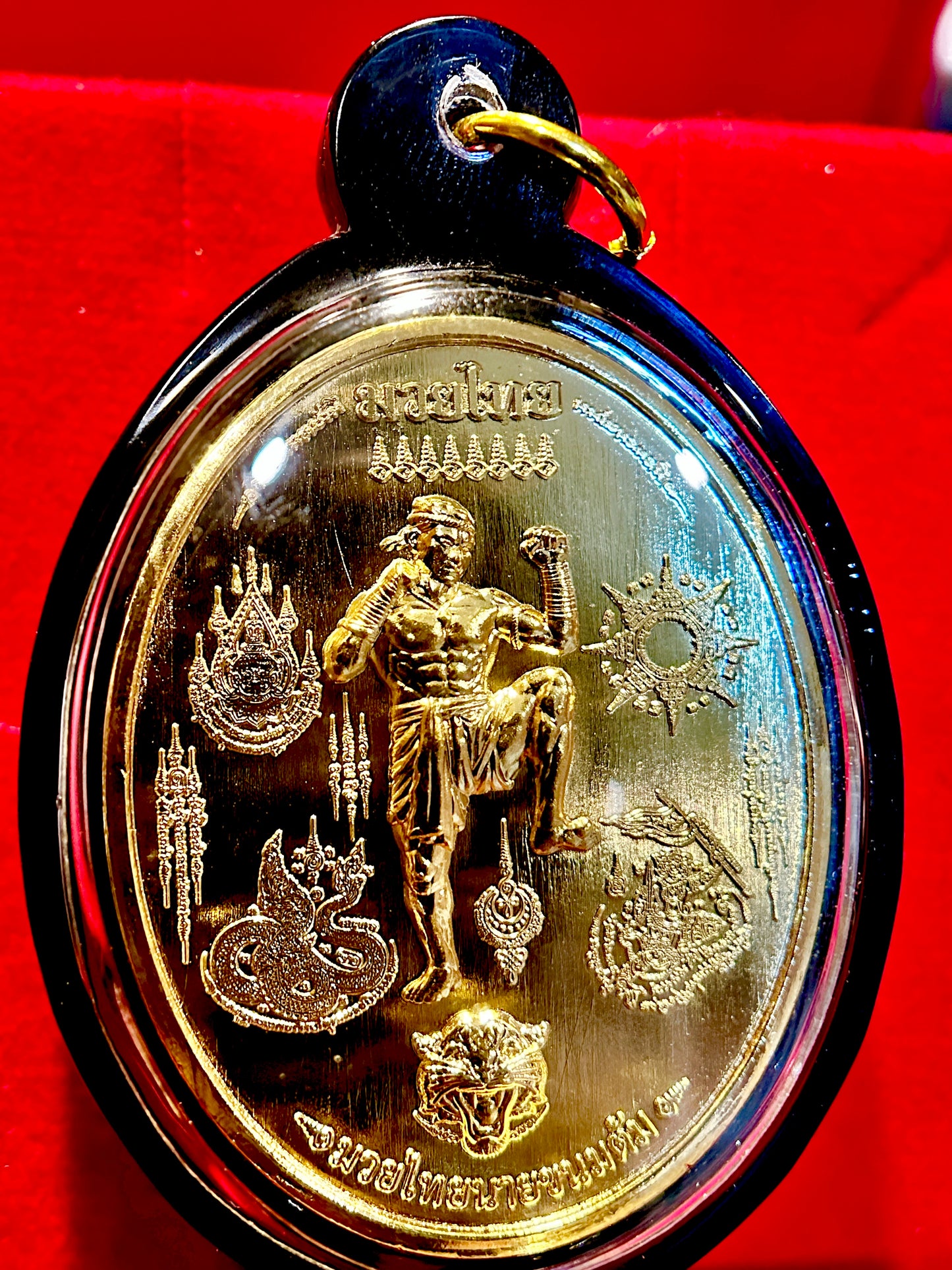 Nai Khanom Tom Signature Amulet (Gold Edition – Black Case)