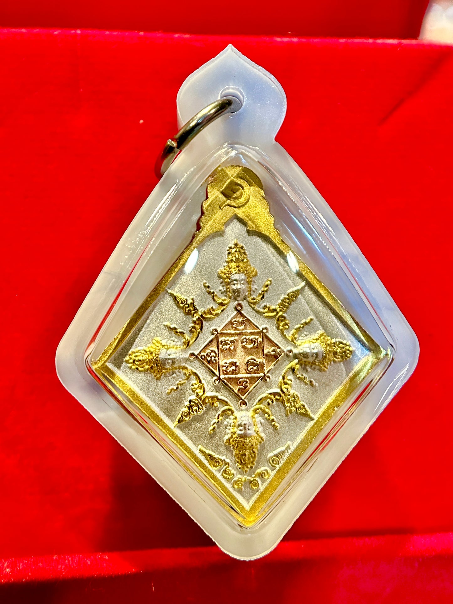 Phra Phrom (Multicolor)