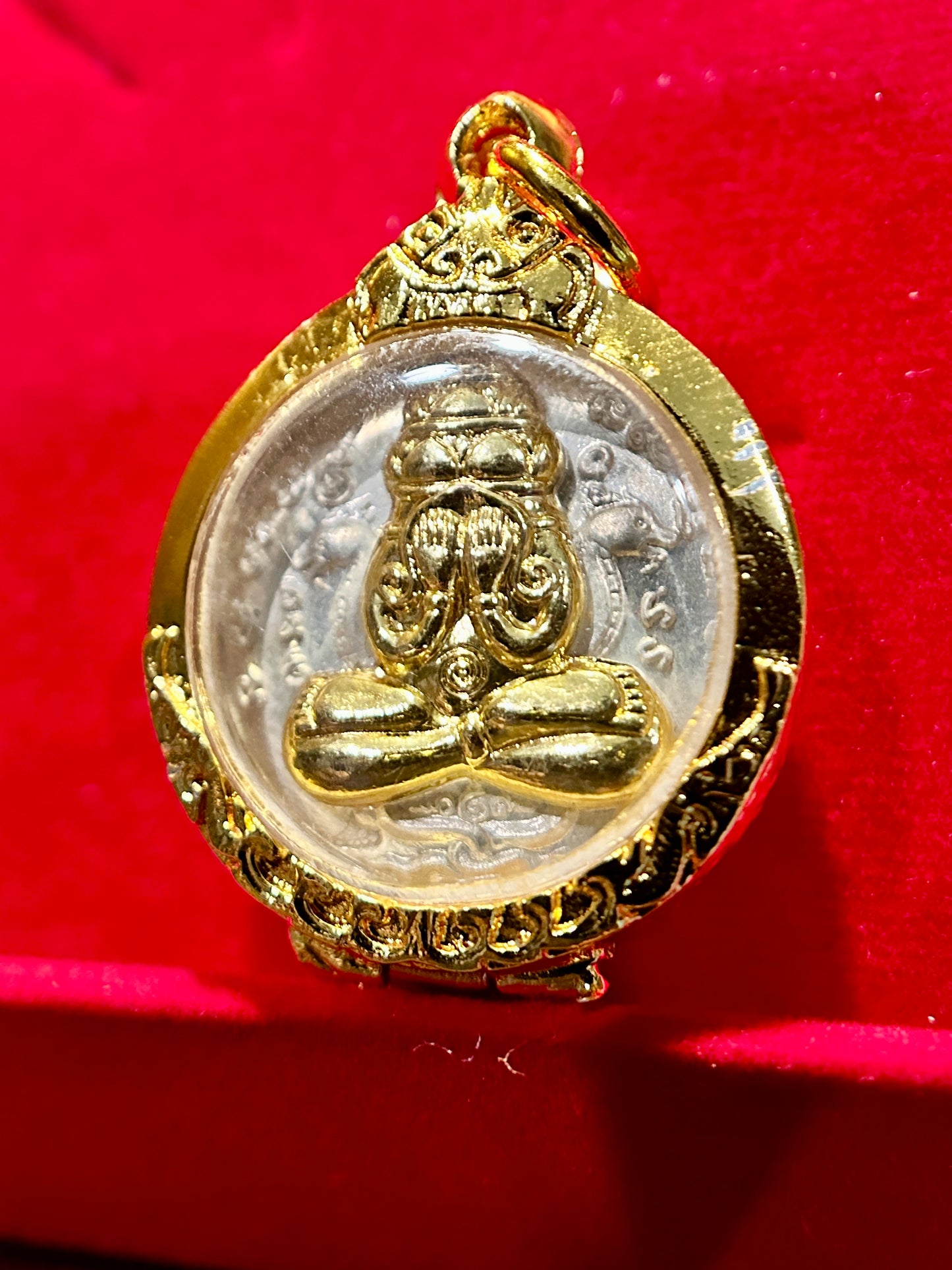 Phra Pidta & Rahu (Golden Shield of Silence)