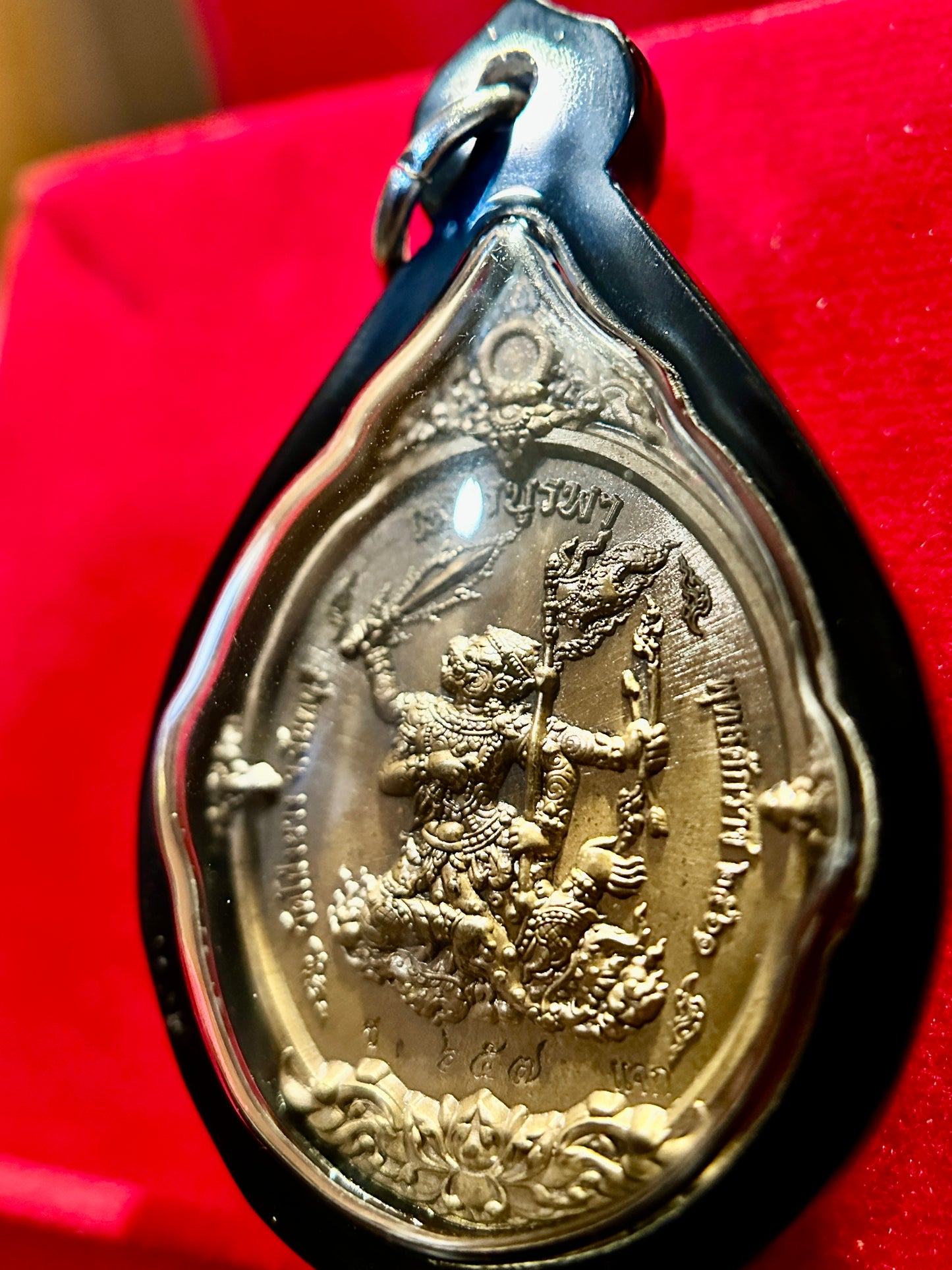 Hanuman Power & Peace (Brushed Gold)