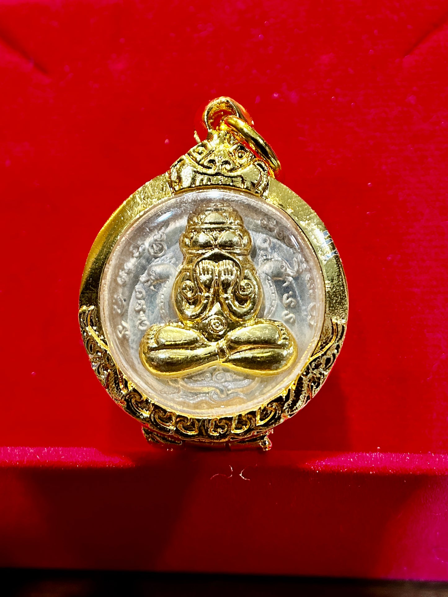 Phra Pidta & Rahu (Golden Shield of Silence)