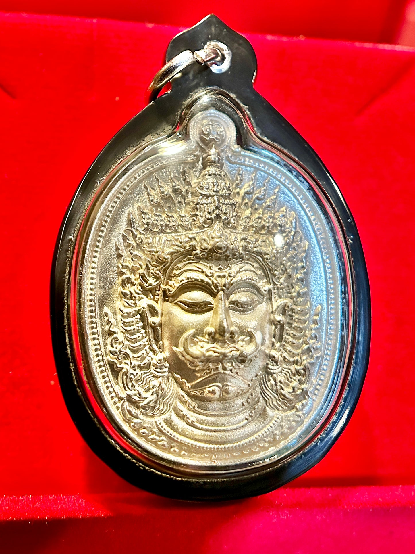 Silver Tao Wessuwan & Phra Rahu Amulet