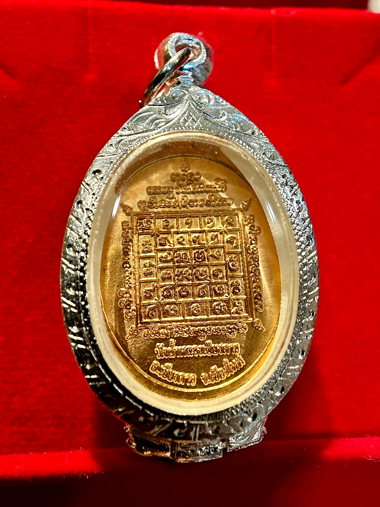Ruesi Meditation Amulet & Yantra