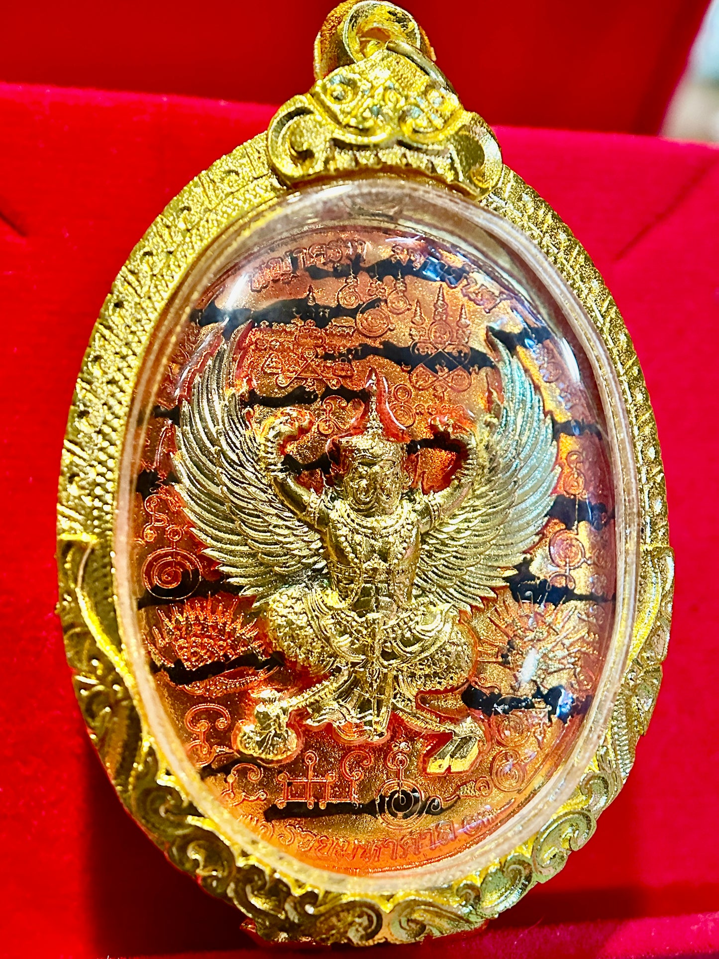 Garuda & Tao Wessuwan (Orange/Gold)