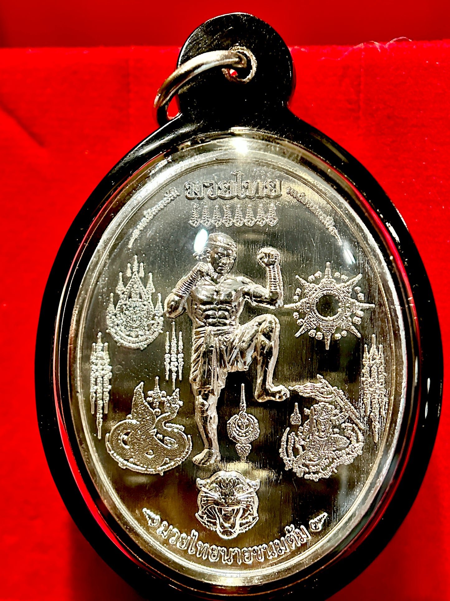 Nai Khanom Tom Signature Amulet (Silver Edition – Black Case)