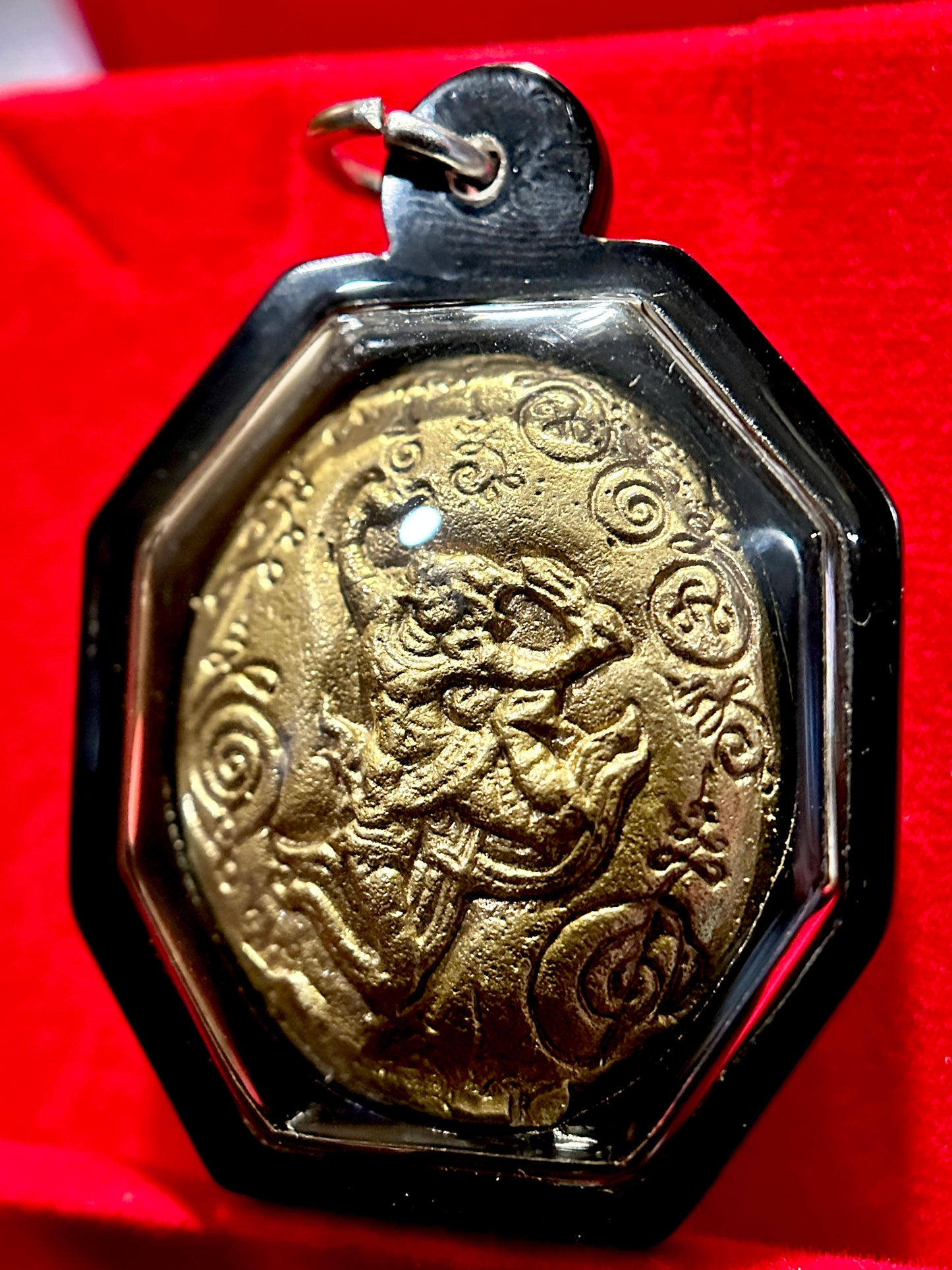 Phra Pidta Naga & Hanuman Amulet (Bronze Finish / Black Case)