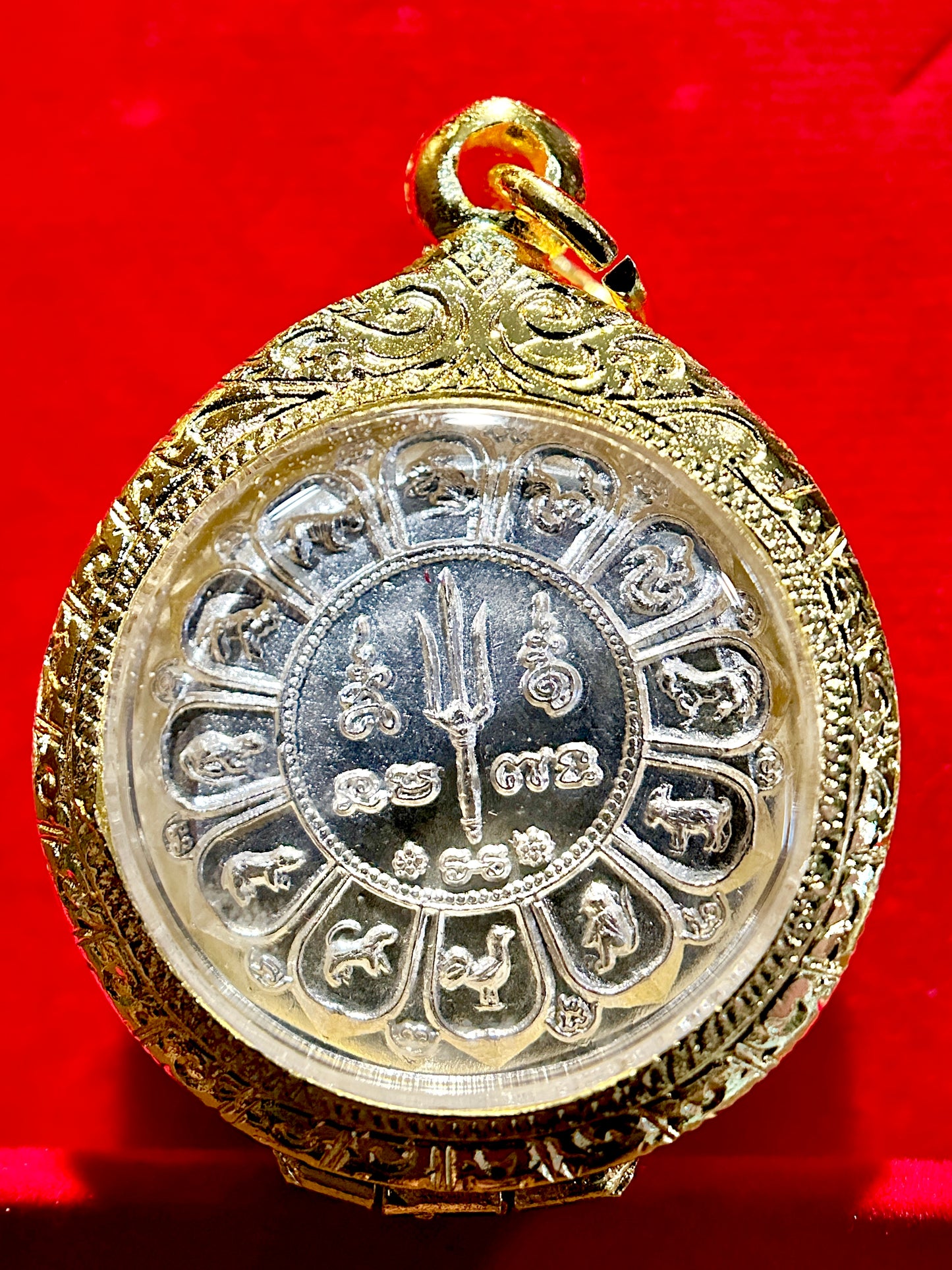 Phra Pidta Silver Shield & Zodiac Guardians