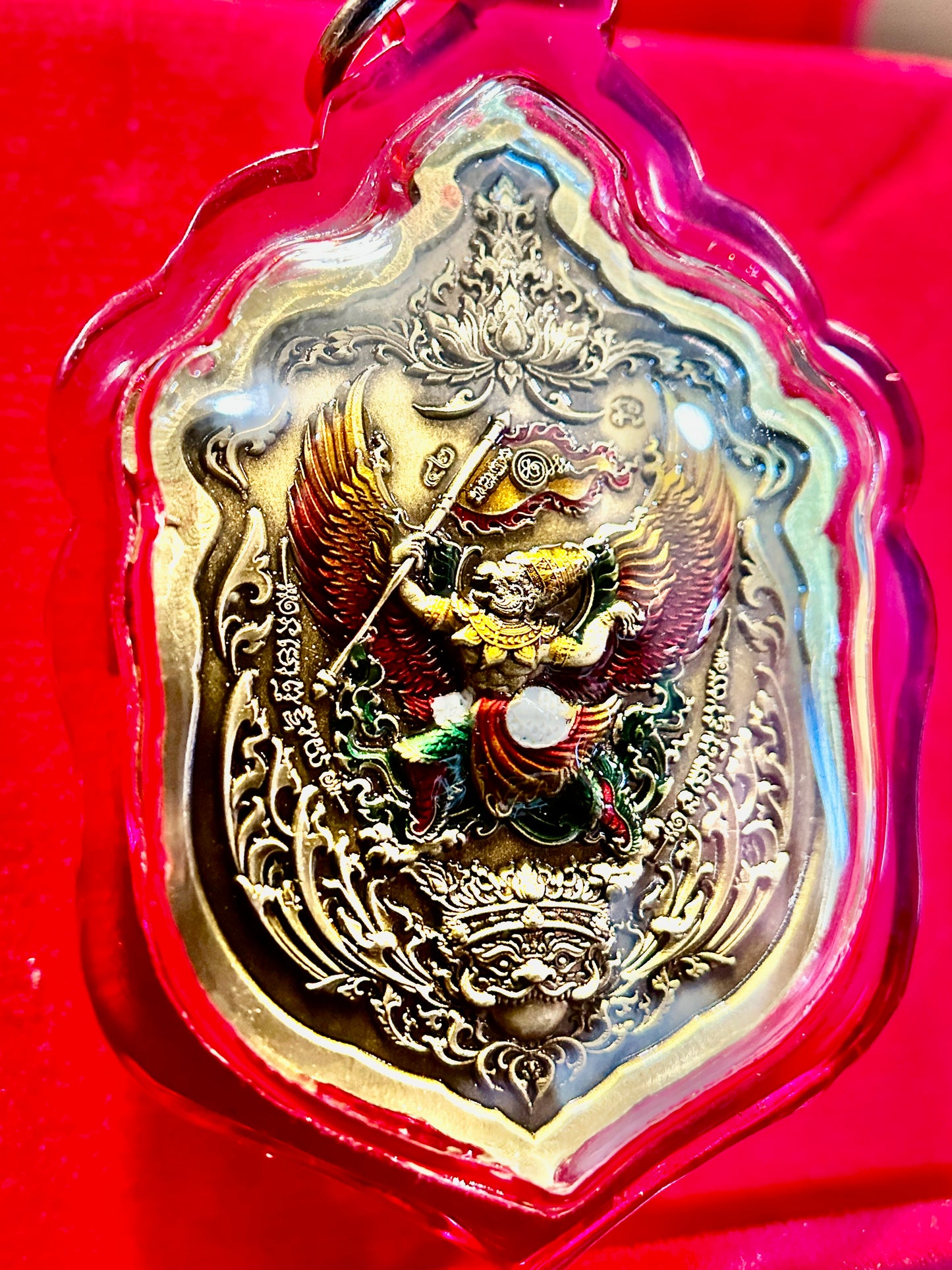 Tao Wessuwan & Garuda (Red/Bronze)