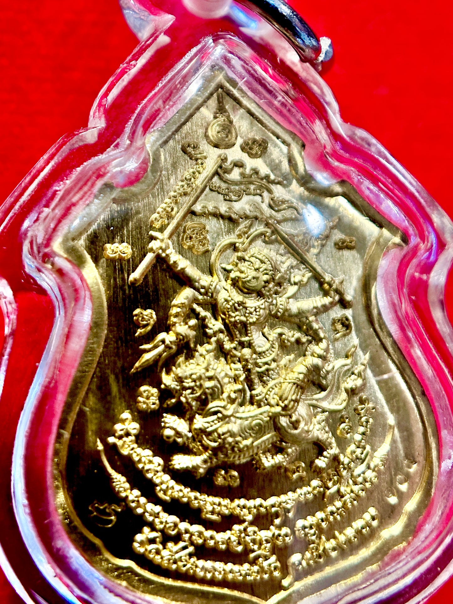Lersi Ta Fai & Hanuman Riding Singha
