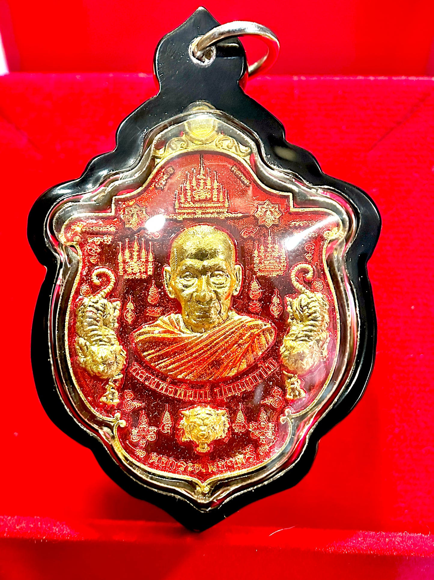Luang Phor Phat Tiger Power (Red/Gold)