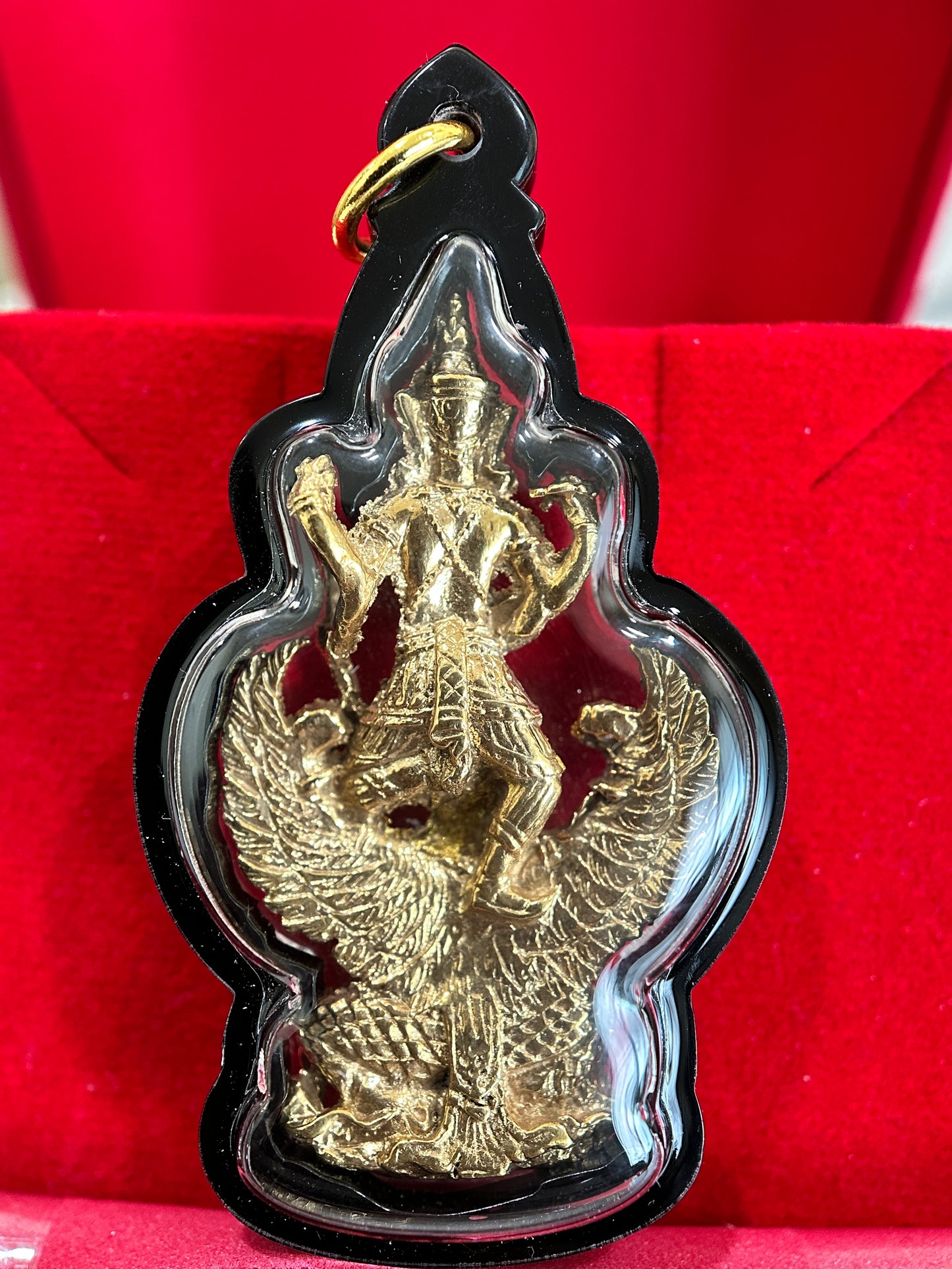 Phra Narai & Garuda Guardian Amulet (Gold)