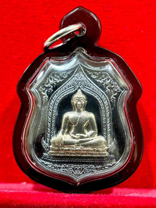 Wat Phra Singh Buddha & Twin Dragon