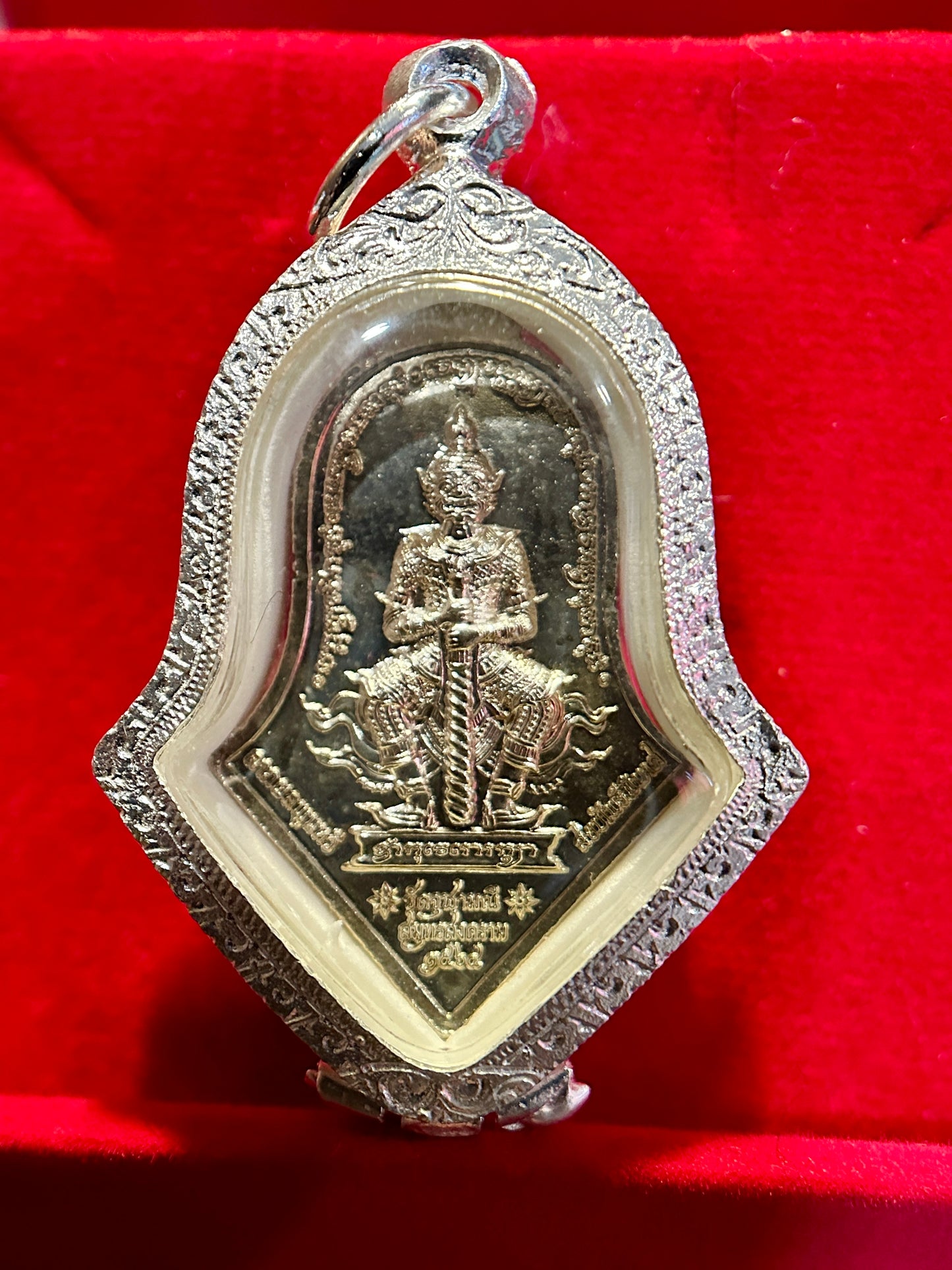 Silver Buddha & Tao Wessuwan Protection