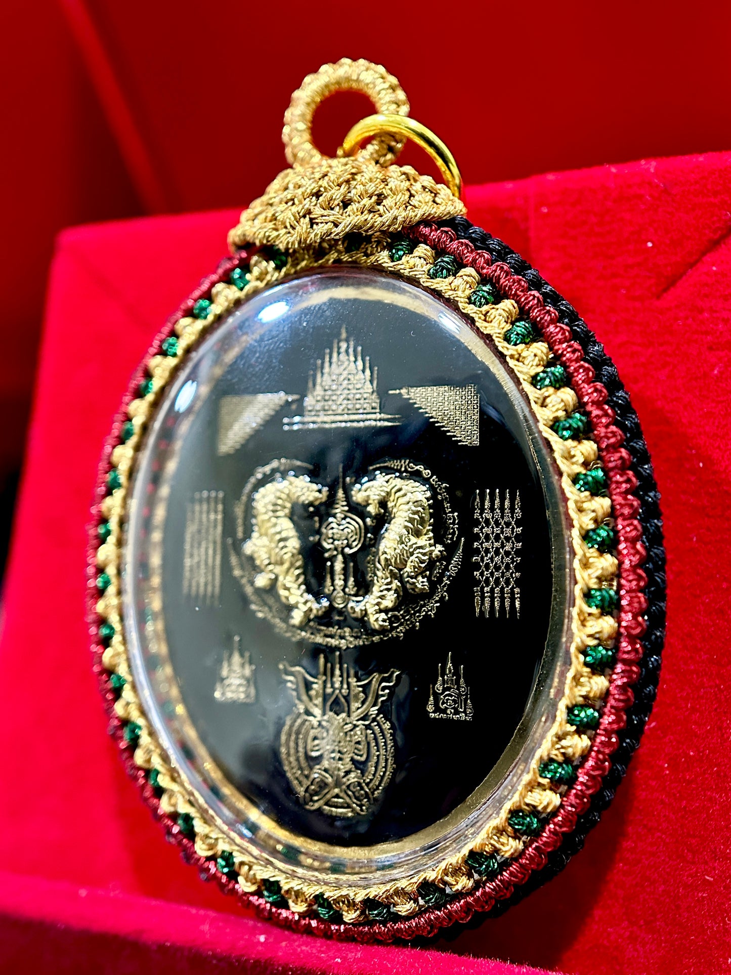 Nai Khanom Tom Black & Gold (Rasta Woven Case)