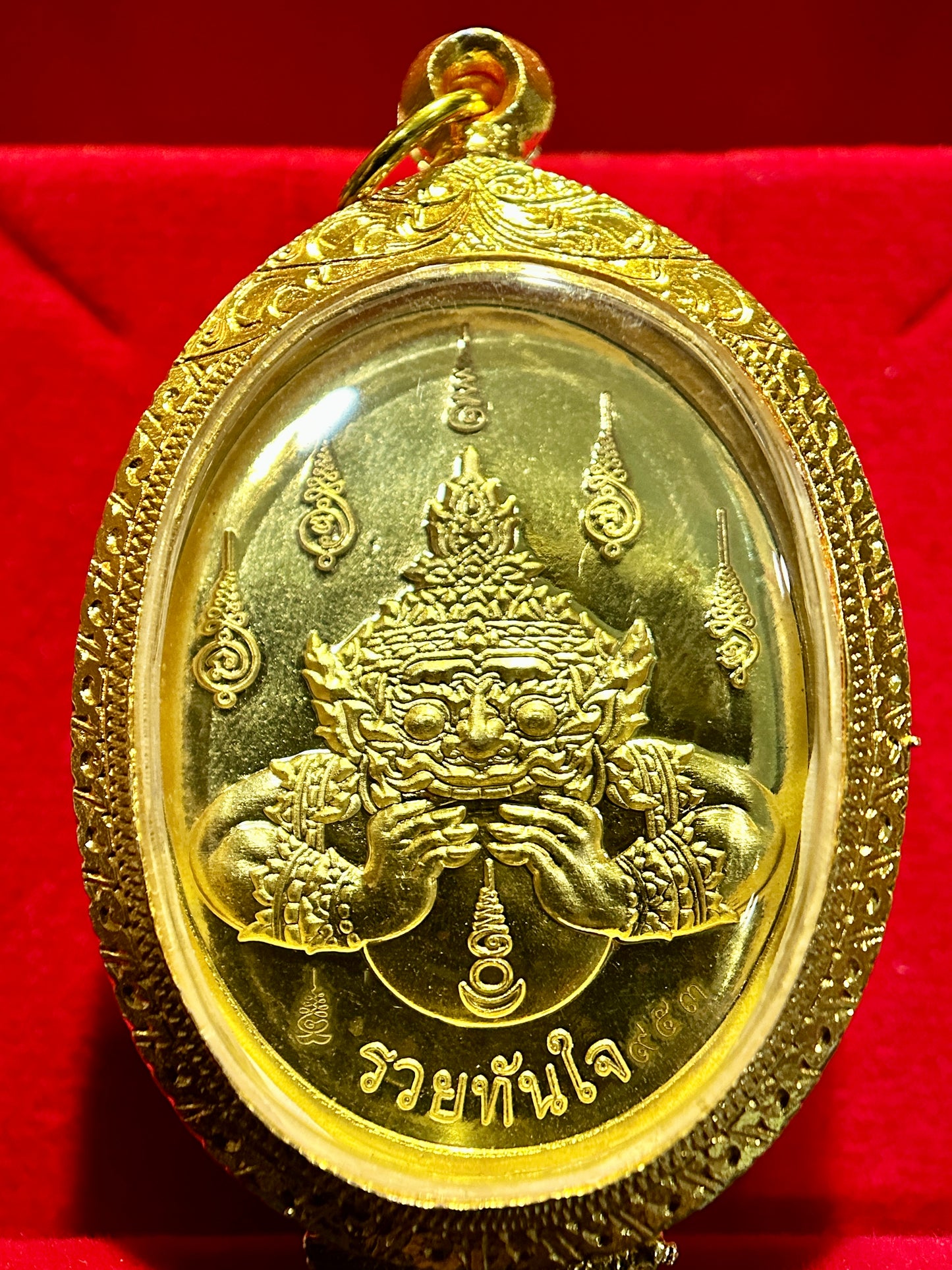 Phra Narai & Garuda with Rahu – Wealth & Protection Amulet (Whire & Gold)