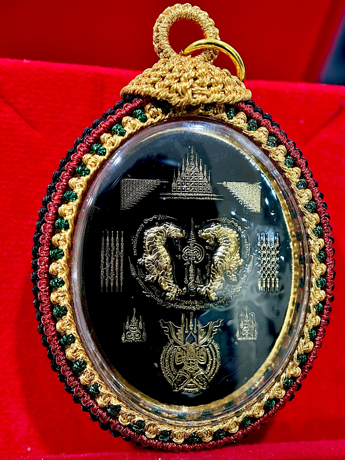 Nai Khanom Tom Black & Gold (Rasta Woven Case)