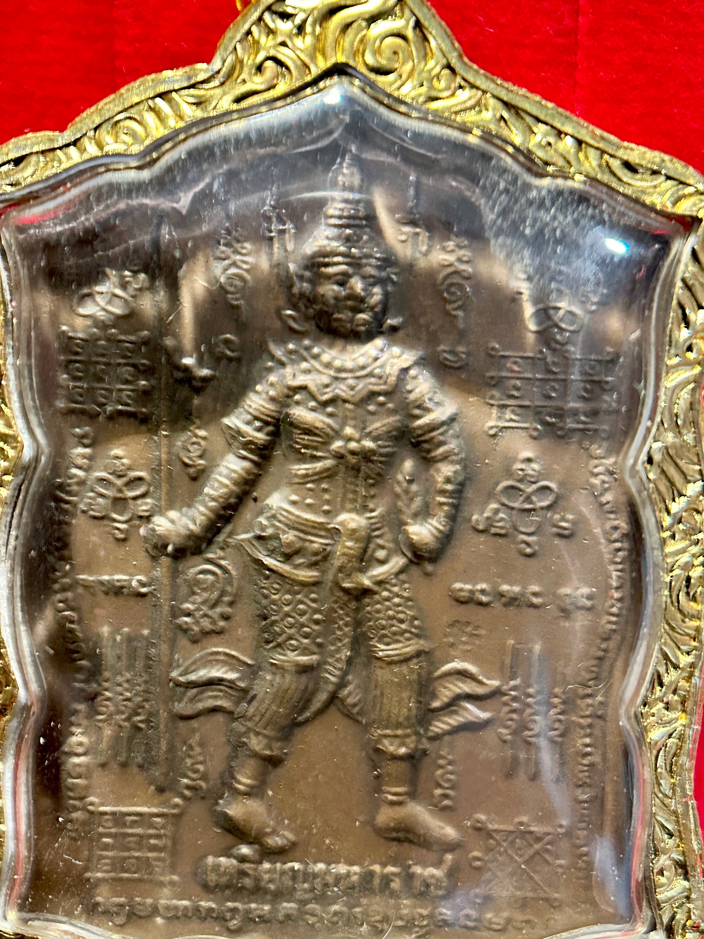 Tao Wessuwan Twin Form Amulet