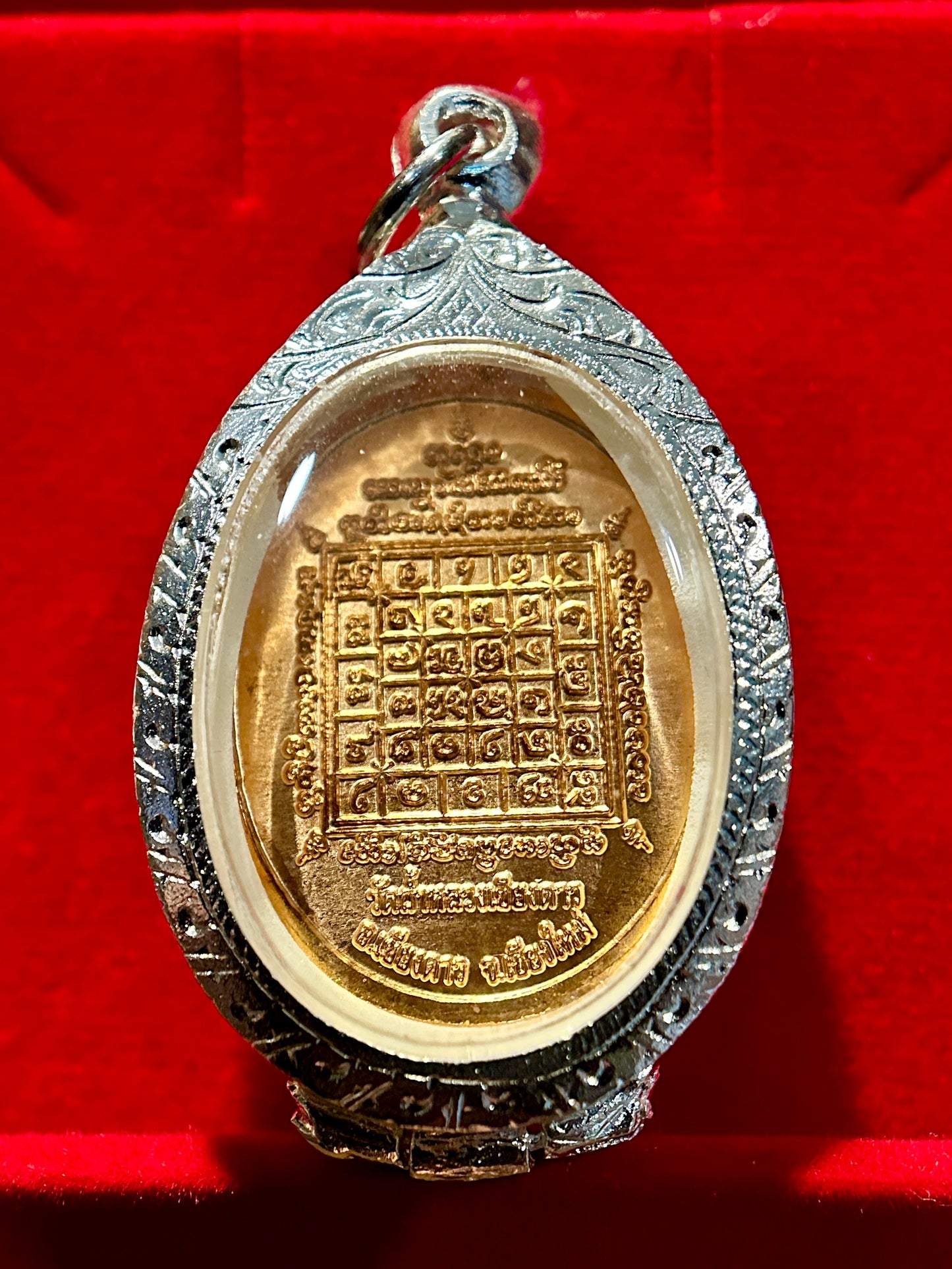 Ruesi Meditation Amulet & Yantra