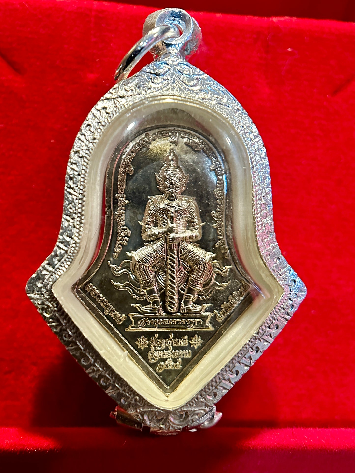 Silver Buddha & Tao Wessuwan Protection