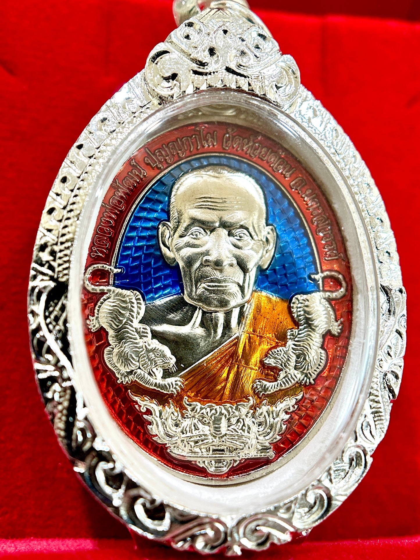 Luang Phor Phat & Tiger of Wealth Amulet (Blue/Red)